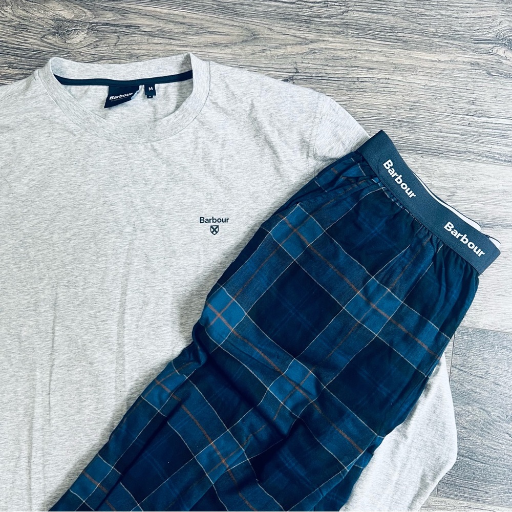 NWOT Barbour, Doug 2-Piece Pajama Set, Midnight Tartan, M